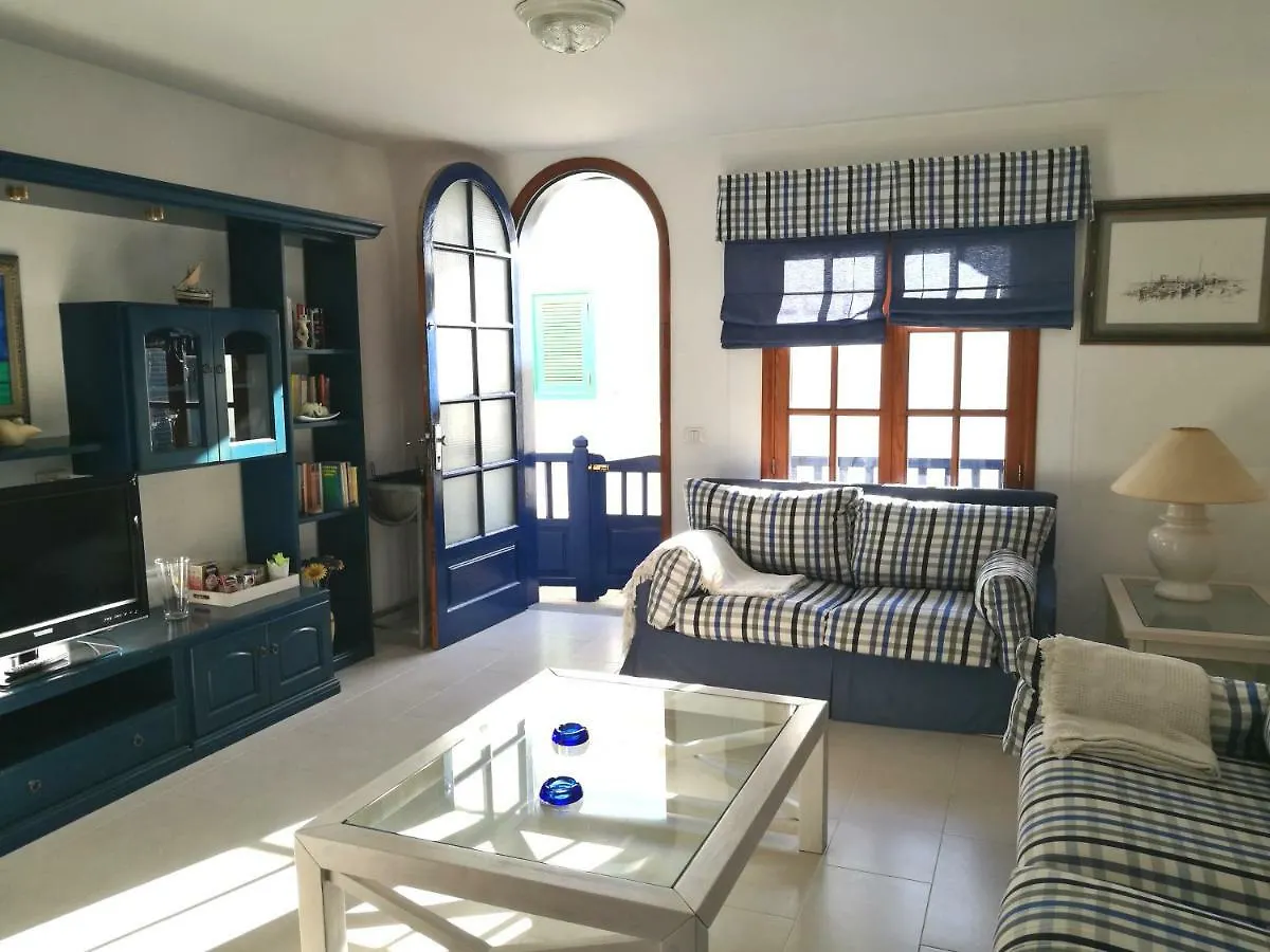 Apartamento La Caleta Famara 0*,  Spain